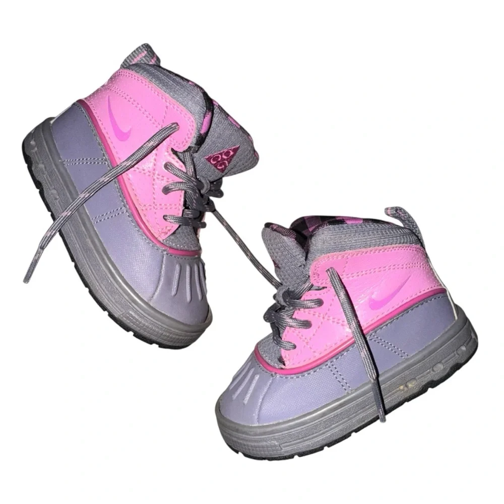 Nike Pink and Gray Winter Boots with Sturdy Design